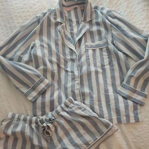 Victoria Secret pajamas XS